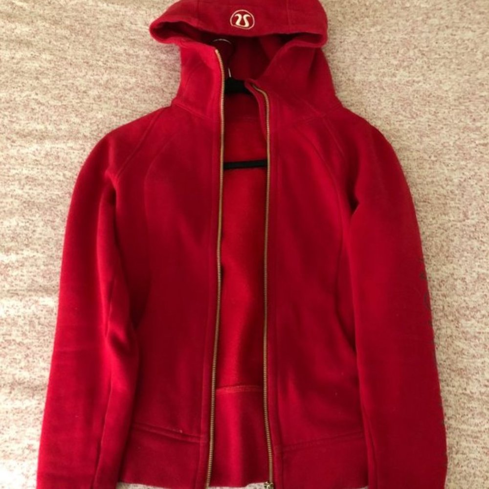 Lululemon Scuba Hoodie Fleece Size 4